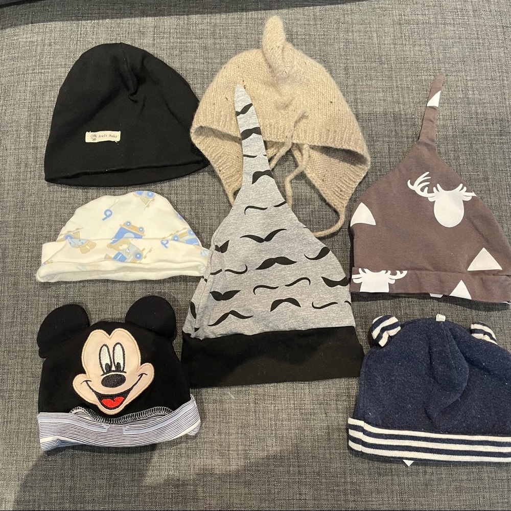 Bundle of 7 Newborn/Baby Hats